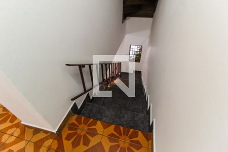 Casa à venda com 298m², 5 quartos e 2 vagasEscada