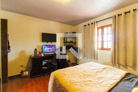 Casa à venda com 298m², 5 quartos e 2 vagasQuarto 5