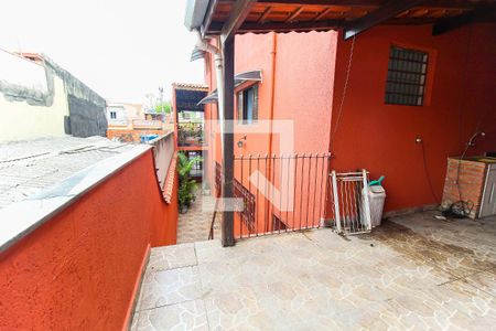 Casa à venda com 298m², 5 quartos e 2 vagasChurrasqueira