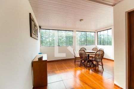 Casa à venda com 298m², 5 quartos e 2 vagasSala 3