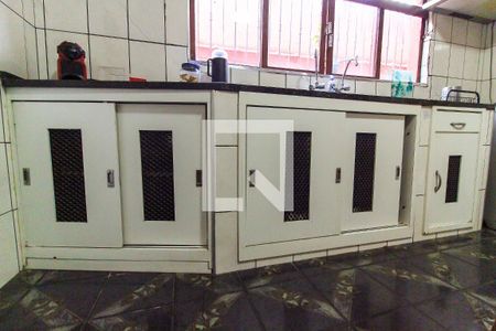 Casa à venda com 298m², 5 quartos e 2 vagasCozinha