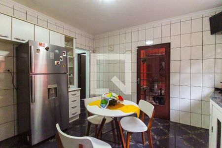 Casa à venda com 298m², 5 quartos e 2 vagasCozinha