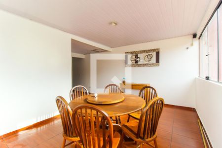 Casa à venda com 298m², 5 quartos e 2 vagasSala 3