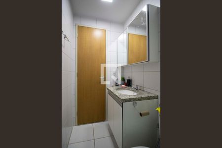 Apartamento para alugar com 68m², 3 quartos e 1 vaga Apartamento para alugar com 68m², 3 quartos e 1 vagaBanheiro social