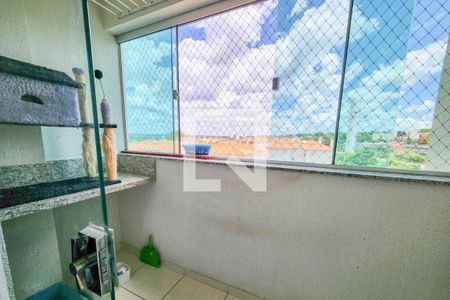 Sacada de apartamento para alugar com 3 quartos, 68m² em Setor Negrão de Lima, Goiânia