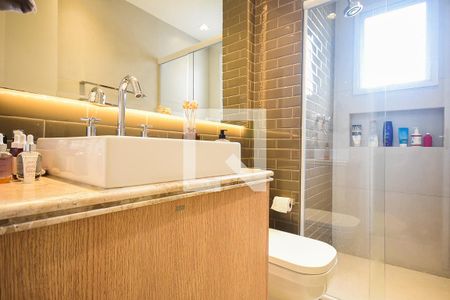 Apartamento para alugar com 81m², 2 quartos e 2 vagasBanheiro