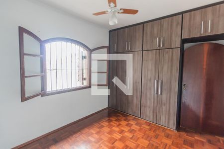 Quarto 1 de casa para alugar com 2 quartos, 123m² em Santa Teresinha, São Paulo