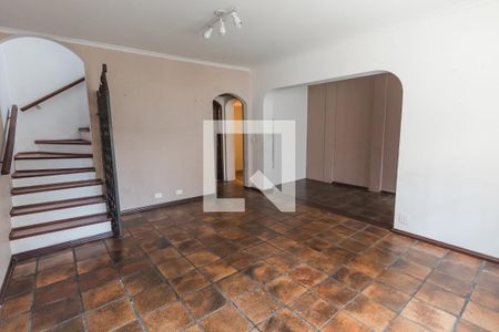 Sala de casa para alugar com 2 quartos, 123m² em Santa Teresinha, São Paulo