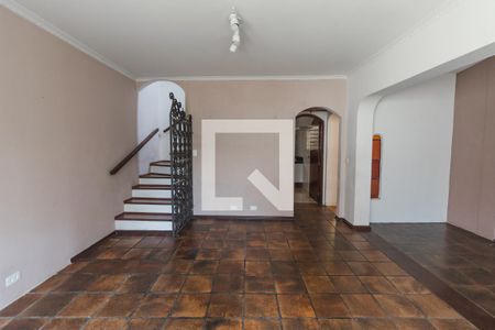 Sala de casa para alugar com 2 quartos, 123m² em Santa Teresinha, São Paulo