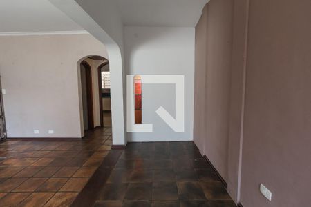 Sala de casa para alugar com 2 quartos, 123m² em Santa Teresinha, São Paulo