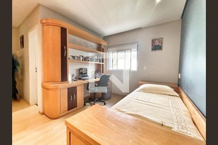 Casa à venda com 450m², 5 quartos e 4 vagasQuarto