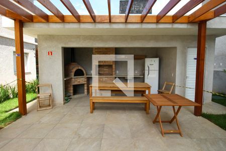 Apartamento à venda com 38m², 2 quartos e 1 vaga Apartamento à venda com 38m², 2 quartos e 1 vagaÁrea comum / Churrasqueira