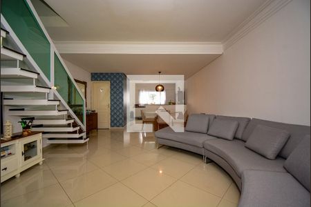 Sala de casa à venda com 3 quartos, 178m² em Jardim Calux, São Bernardo do Campo