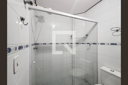 Banheiro Social de apartamento para alugar com 2 quartos, 80m² em Centro, Guarujá