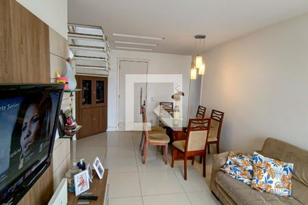 sala de apartamento para alugar com 4 quartos, 126m² em Pechincha, Rio de Janeiro