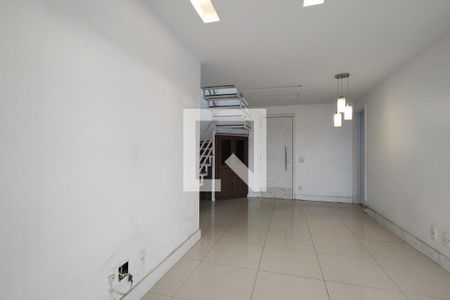 Sala de apartamento para alugar com 3 quartos, 126m² em Pechincha, Rio de Janeiro