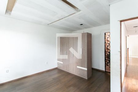 Suíte de casa à venda com 4 quartos, 110m² em Santa Terezinha, Belo Horizonte