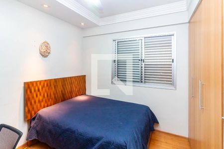 Quarto 1 de apartamento para alugar com 2 quartos, 60m² em União, Belo Horizonte