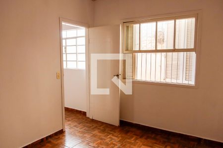 Quarto 1 de casa para alugar com 1 quarto, 40m² em Jardim das Flores, Osasco