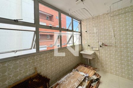 Apartamento para alugar com 116m², 3 quartos e 1 vagaÁrea de Serviço