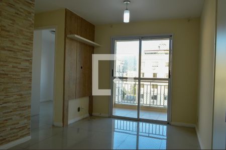 Sala de apartamento para alugar com 2 quartos, 60m² em Taquara, Rio de Janeiro