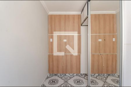 Quarto 2 de apartamento para alugar com 2 quartos, 45m² em Candelária, Belo Horizonte