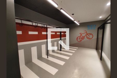 Apartamento à venda com 33m², 1 quarto e sem vaga Apartamento à venda com 33m², 1 quarto e sem vagaÁrea comum - Bicicletário