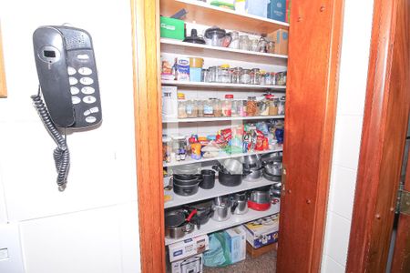 Apartamento para alugar com 420m², 4 quartos e 3 vagasDispensa