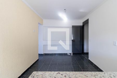 Sala de casa para alugar com 2 quartos, 80m² em Vila Capitão Rabelo, Guarulhos