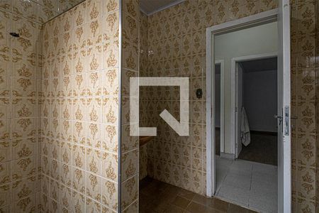 Casa à venda com 375m², 2 quartos e 2 vagasbanheiro social_3