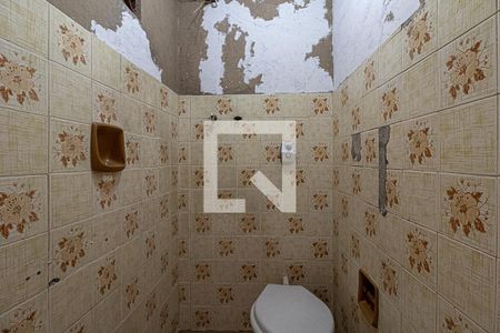 Casa à venda com 375m², 2 quartos e 2 vagasbanheiro na área de serviço_1