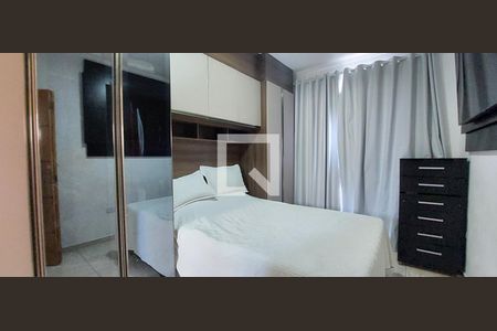 Quarto 1 suíte de apartamento à venda com 2 quartos, 112m² em Vila Vitoria, Santo André