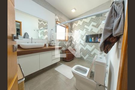 Quarto 1 - Banheiro de casa à venda com 3 quartos, 330m² em City América, São Paulo