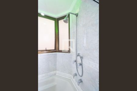 Apartamento à venda com 147m², 3 quartos e 2 vagasBanheiro da Suíte