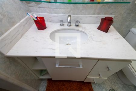 Apartamento à venda com 147m², 3 quartos e 2 vagasBanheiro da Suíte