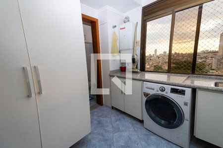 Apartamento à venda com 147m², 3 quartos e 2 vagasÁrea de Serviço