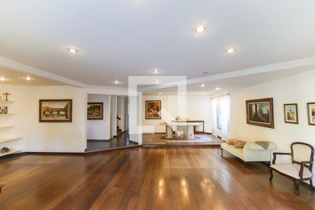 Sala de casa à venda com 4 quartos, 384m² em Jardim Leonor, São Paulo