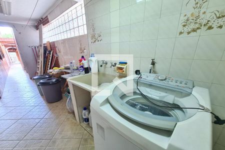 Casa para alugar com 234m², 3 quartos e 2 vagasÁrea de Serviço (casa de baixo)