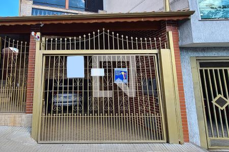 Casa para alugar com 234m², 3 quartos e 2 vagasplaquinha