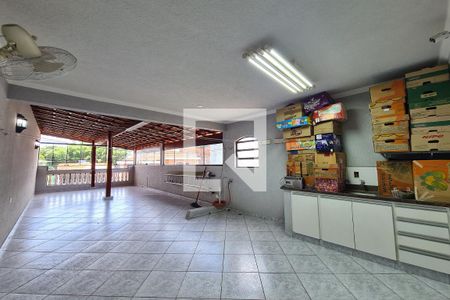 Casa para alugar com 234m², 3 quartos e 2 vagasSalão de Festas