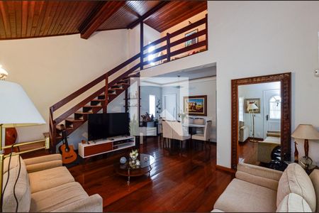 Sala de casa de condomínio à venda com 3 quartos, 364m² em Badu, Niterói