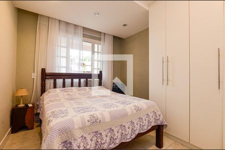 Casa de condomínio à venda com 364m², 3 quartos e 2 vagas Casa de condomínio à venda com 364m², 3 quartos e 2 vagasQuarto 3