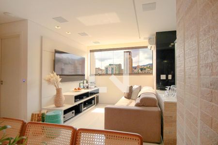 Sala de apartamento à venda com 2 quartos, 65m² em Santa Efigênia, Belo Horizonte