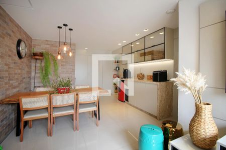 Sala de apartamento à venda com 2 quartos, 65m² em Santa Efigênia, Belo Horizonte