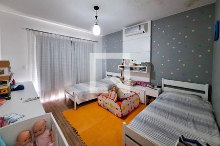 Casa à venda com 160m², 4 quartos e 3 vagasSuíte 1