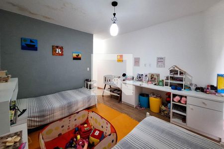 Casa à venda com 160m², 4 quartos e 3 vagasSuíte 1