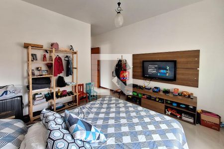 Casa à venda com 160m², 4 quartos e 3 vagasSuíte 3