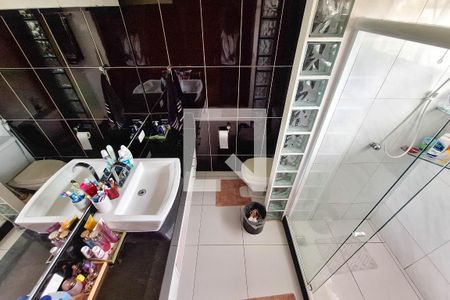 Casa à venda com 160m², 4 quartos e 3 vagasBanheiro da Suíte 2