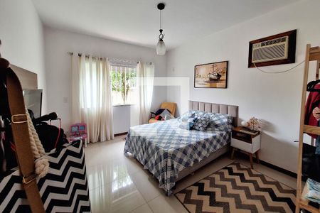 Casa à venda com 160m², 4 quartos e 3 vagasSuíte 3