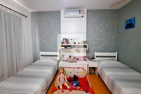 Casa à venda com 160m², 4 quartos e 3 vagasSuíte 1